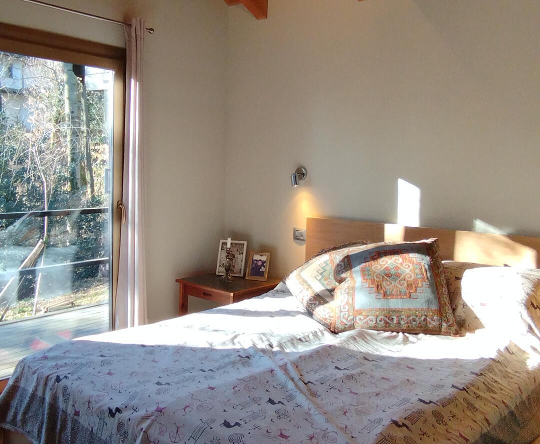 Luminous guesthouse master suite at Cass Gallo near Stresa, Lake Maggiore